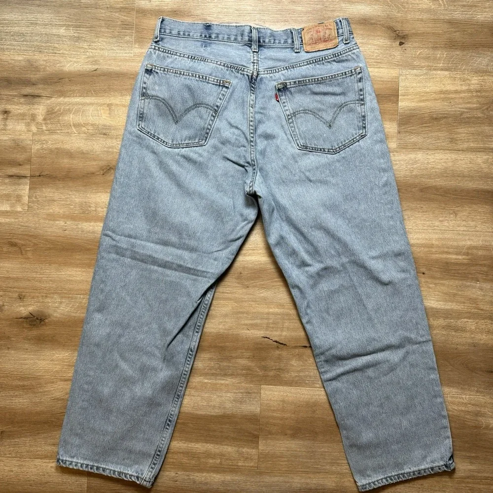 Vintage Levis Jeans Men 38x30 Blue 550‎ Relaxed Fit Baggy Light Wash Fits 36x29